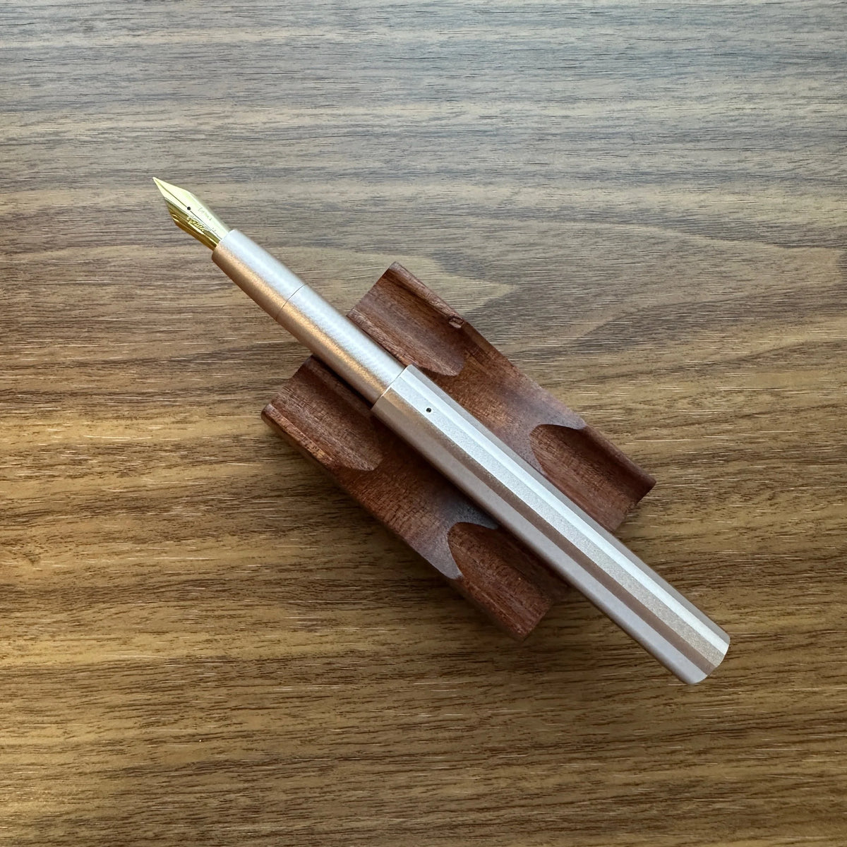 Tom's Studio Studio Pocket Fountain Pen Blush Uncapped
