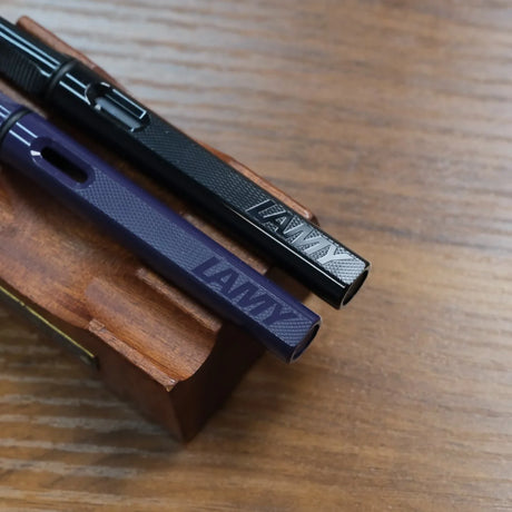 Lamy Safari Special Edition Fountain Pens Meteorite and Meteora Texture
