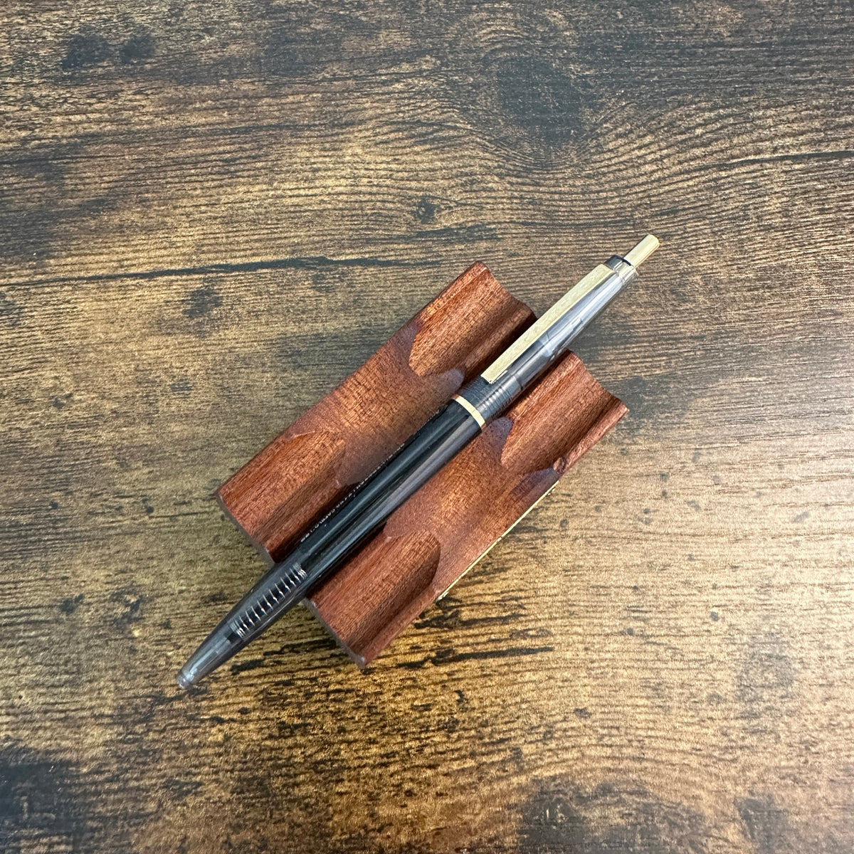 Anterique .5mm Ballpoint Pen Clear Grey