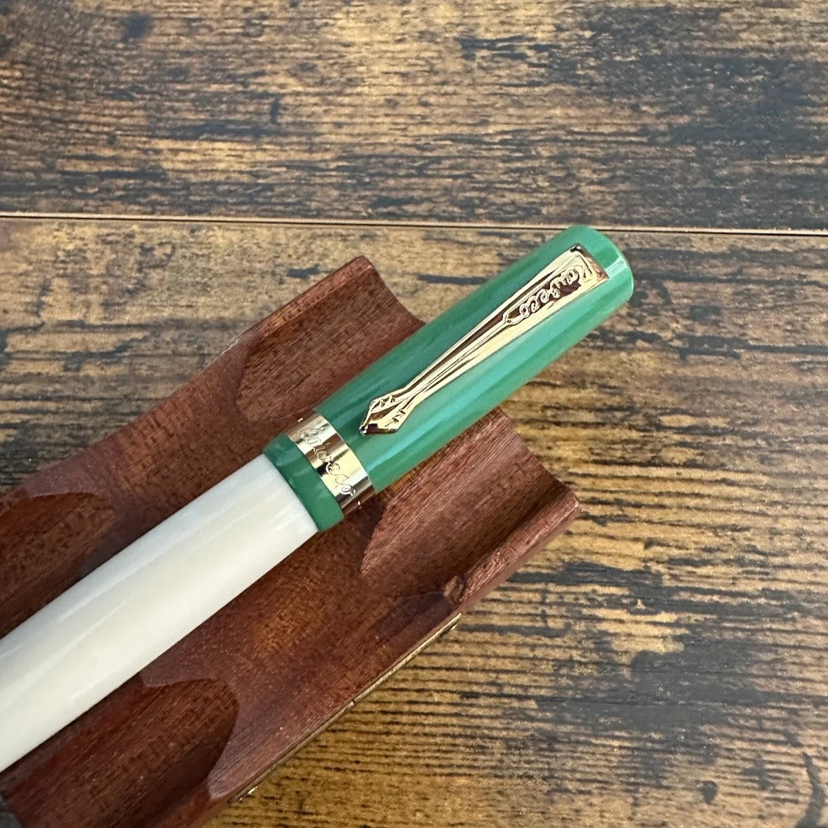 Kaweco Student Fountain Pens 60s Swing Green Capped