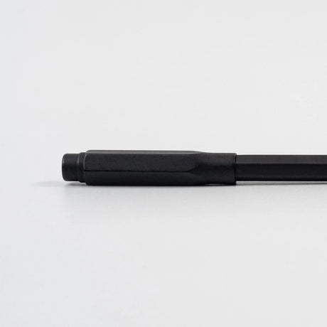 Blackwing Point Guard Black Cap on Pencil