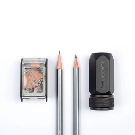 Blackwing Two-Step Sharpener compared with one-step sharpener pencil points