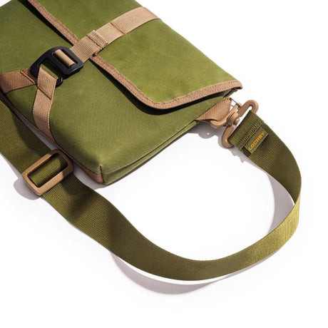 Lochby Field Sling on Side