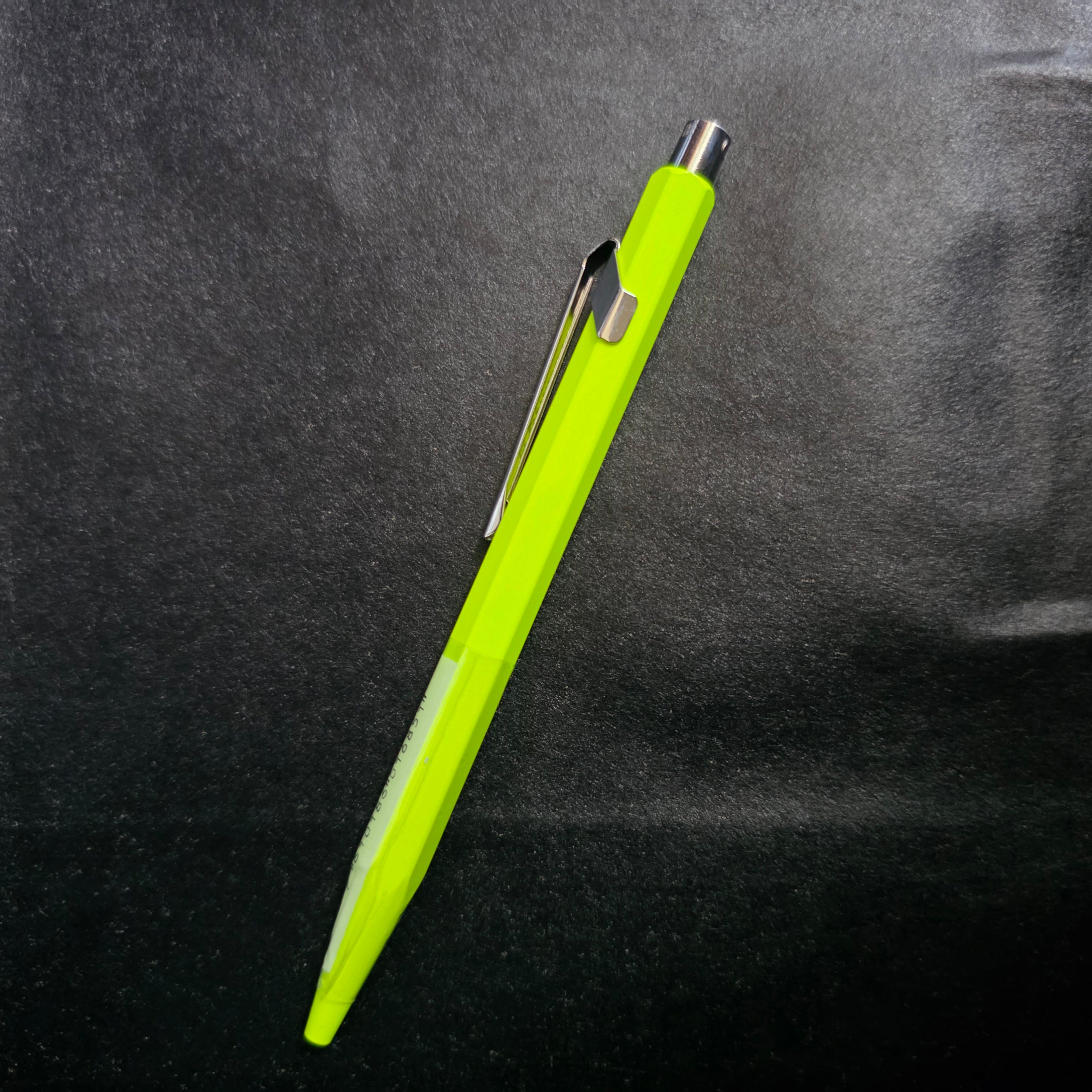 Caran d'Ache 849 Ballpoint Pen / Standard Colors – The Gentleman