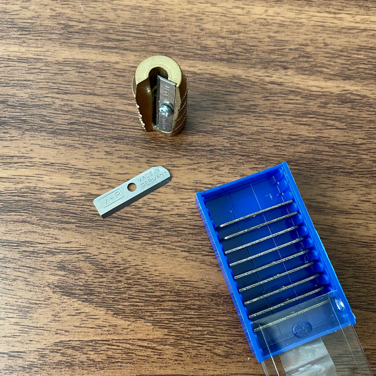 M+R Replacement Blades: Standard Brass Sharpeners