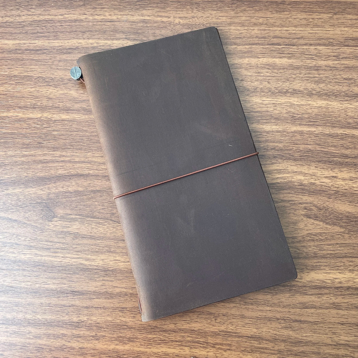 TRAVELER'S Notebook Standard Size Starter Kit Brown