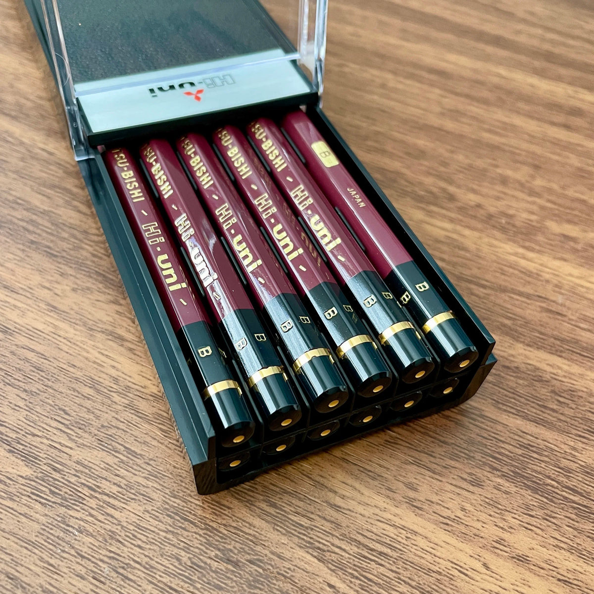 Mitsubishi Hi-Uni Pencil