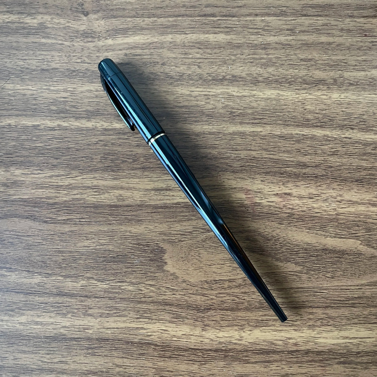 Platinum Desk Pen Black