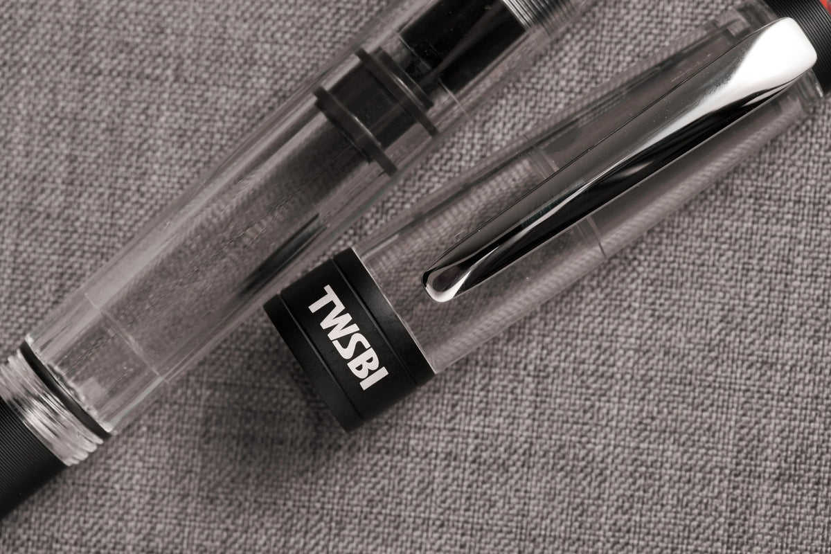 TWSBI Diamond 580 ALR Black Cap Band Close-Up