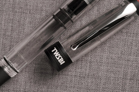 TWSBI Diamond 580 ALR Black Cap Band Close-Up