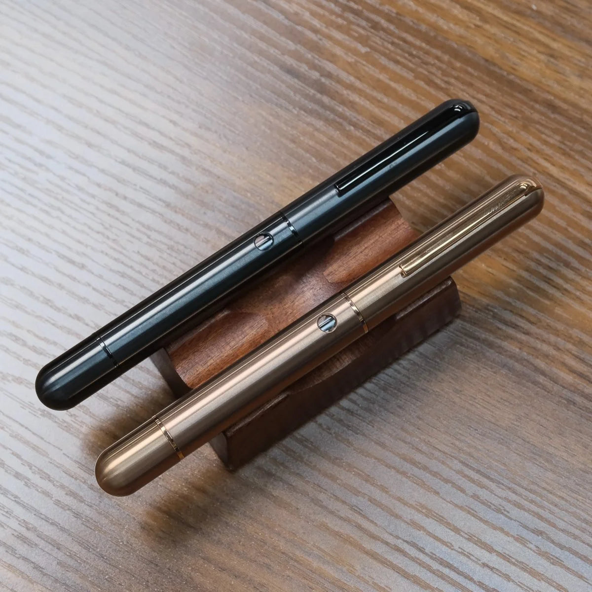 Nahvalur Nautilus Ti Fountain Pens