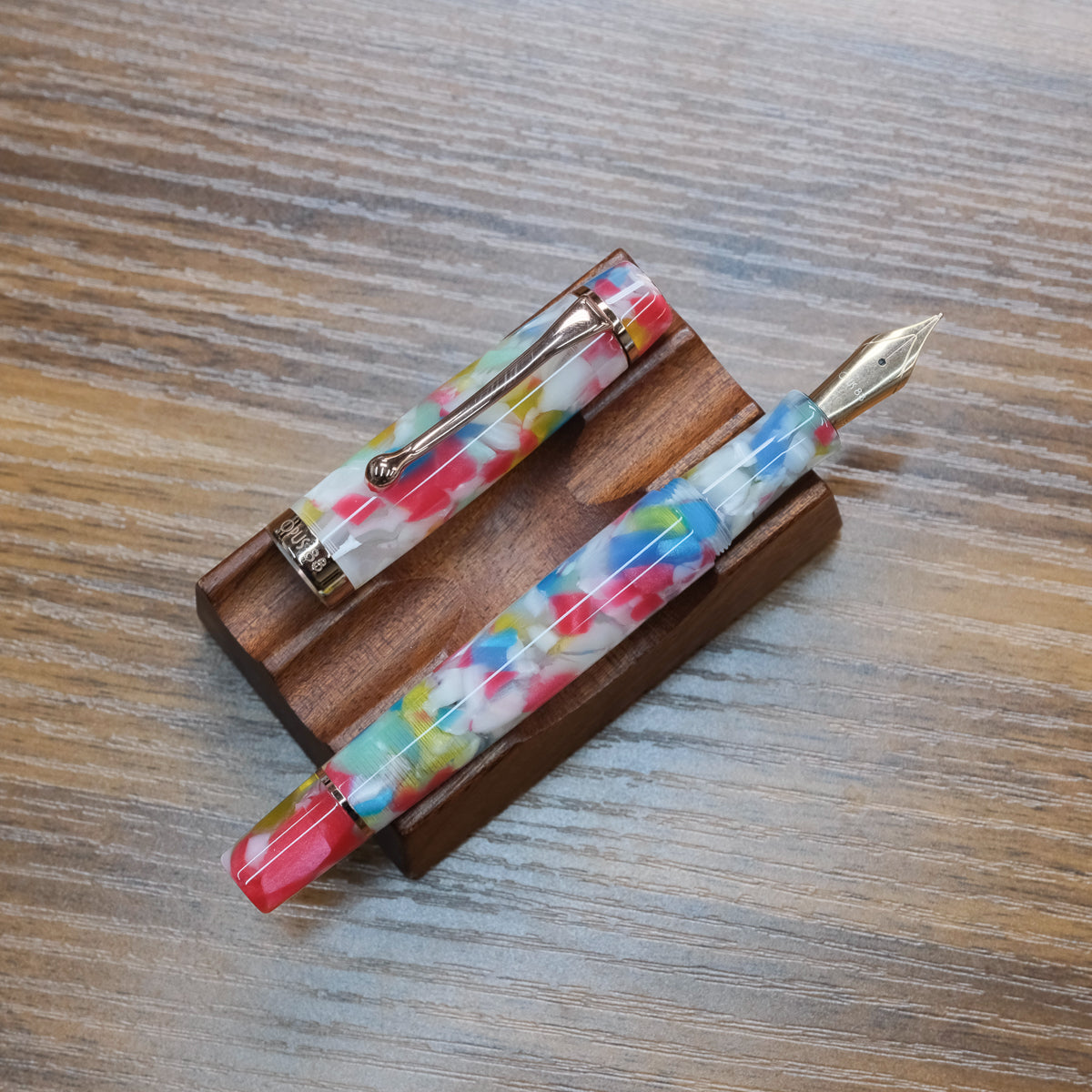 Opus 88 Harmony Fountain Pen Flower Acrylic uncapped