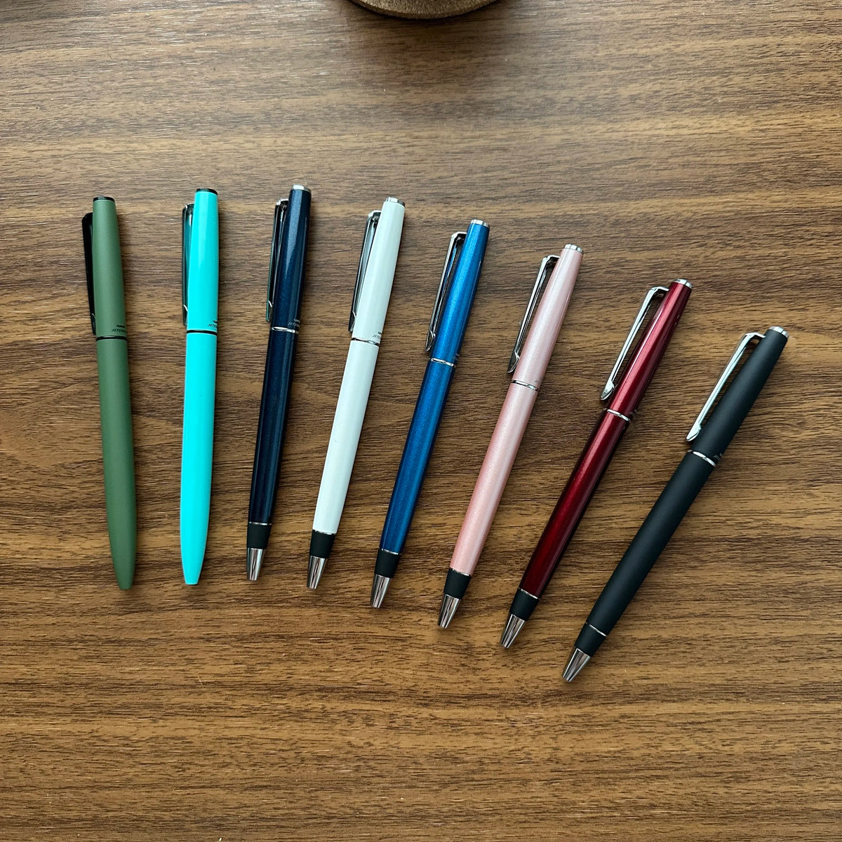 Uni Mitsubishi Jetstream Prime Ballpoint Pen