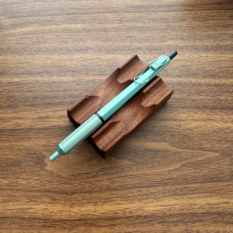 Uni Jetstream Edge Ballpoint Pen