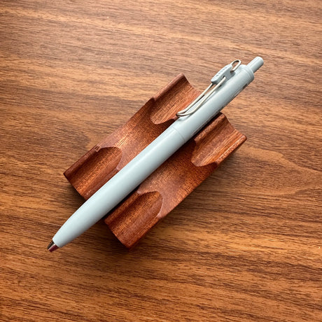 Uni-ball One F Series Gel Pen / Standard