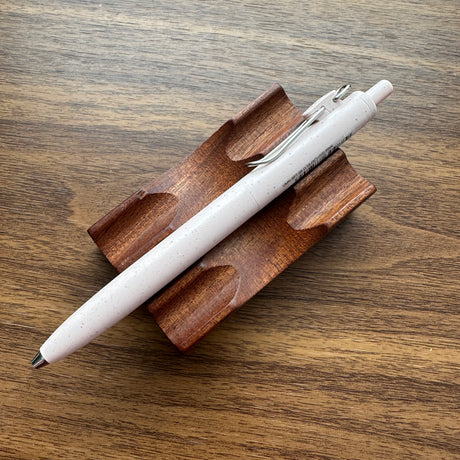 Uni-ball One F Series Gel Pen / Earth Texture