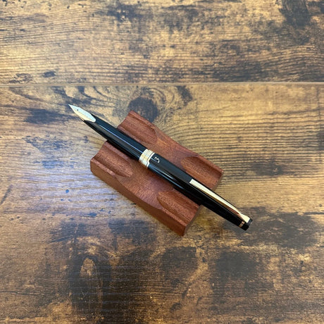 Pilot E95S Fountain Pens Black Uncapped