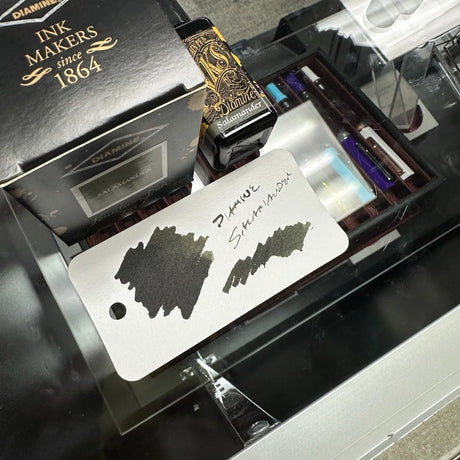 Diamine Salamander Swatch Close-Up