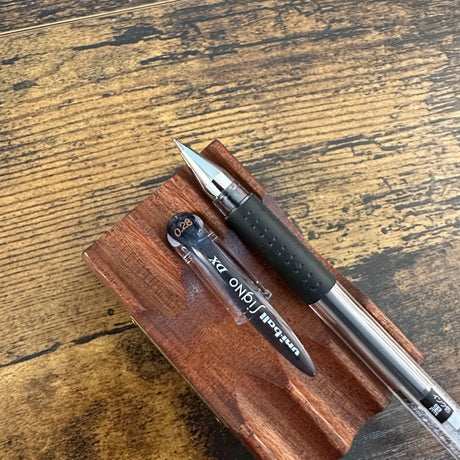 Uni Signo DX Gel Pens (UM-151)
