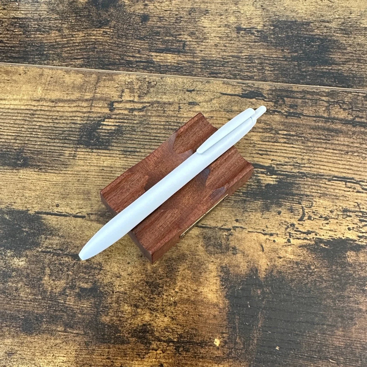 Uni Jetstream Lite Touch .5mm Retractable Ballpoints