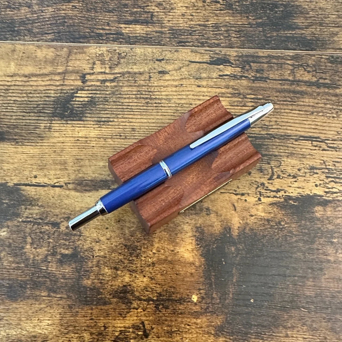 Pilot Capless Decimo Fountain Pens  Navy Blue