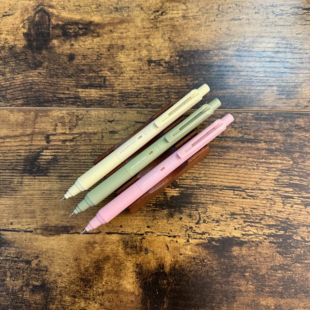 Uni Kuru Toga Mechanical Pencil / KS (.5mm)