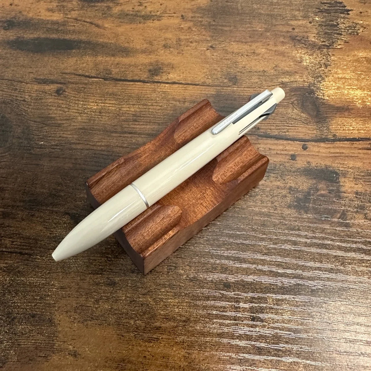 Uni Jetstream 4&1 Lite Touch Multi Pen (.5mm)