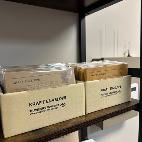 TRAVELER's Company Kraft Envelopes in Box