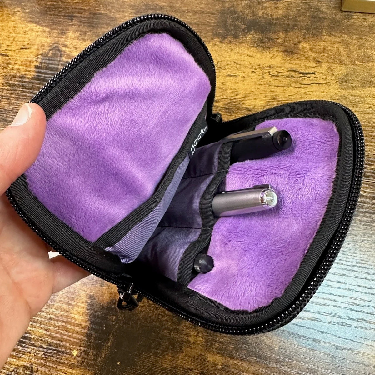 "Clouds" T.G.S. Special Edition / Sinclair Model R 3+1 Pen Case