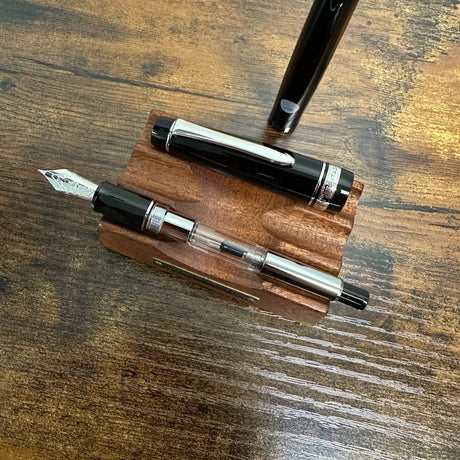 Pilot Custom 912 Fountain Pen showing CON-70 converter