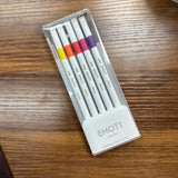 Uni EMOTT Fineliner Sets