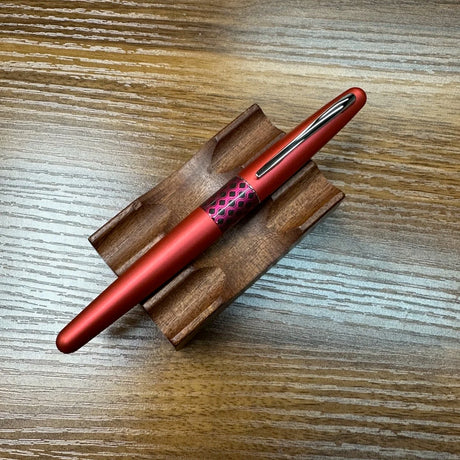 Pilot Metropolitan Fountain Pen Retro Pop Red
