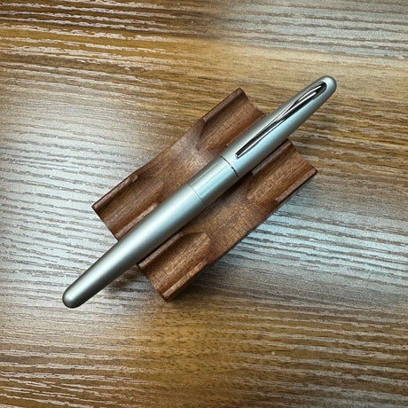 Pilot Metropolitan Fountain Pen Silver Plain
