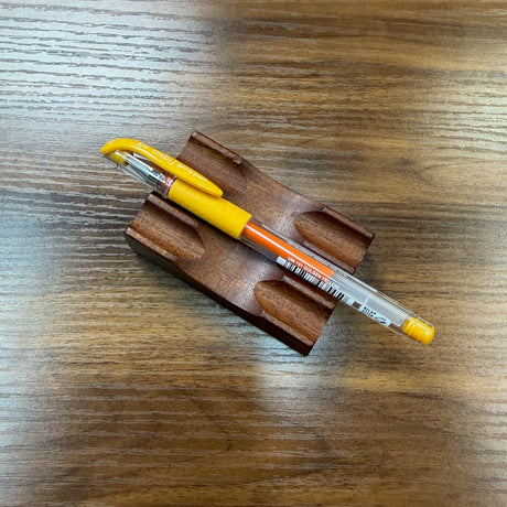 Uni Signo DX Gel Pen .38mm Golden Yellow