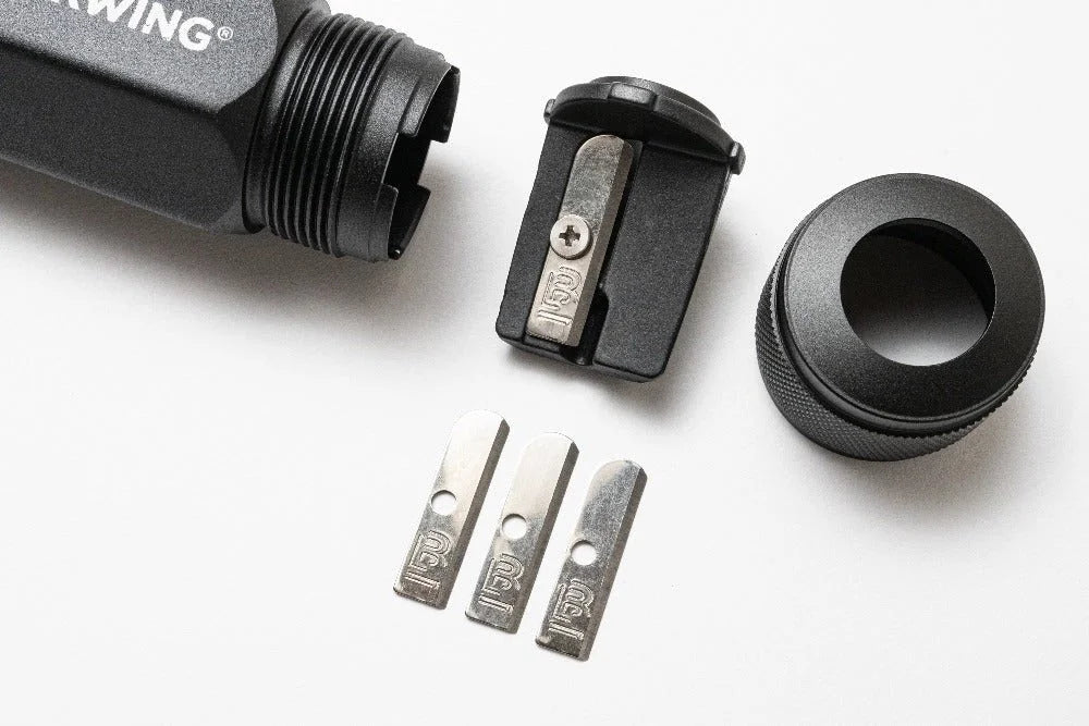 Blackwing One-Step Sharpener Replacement Blades with Sharpener open