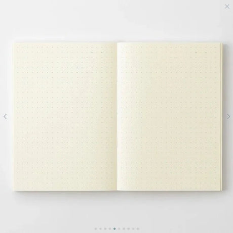 MD Product A6 Notebook Dot Interior Open