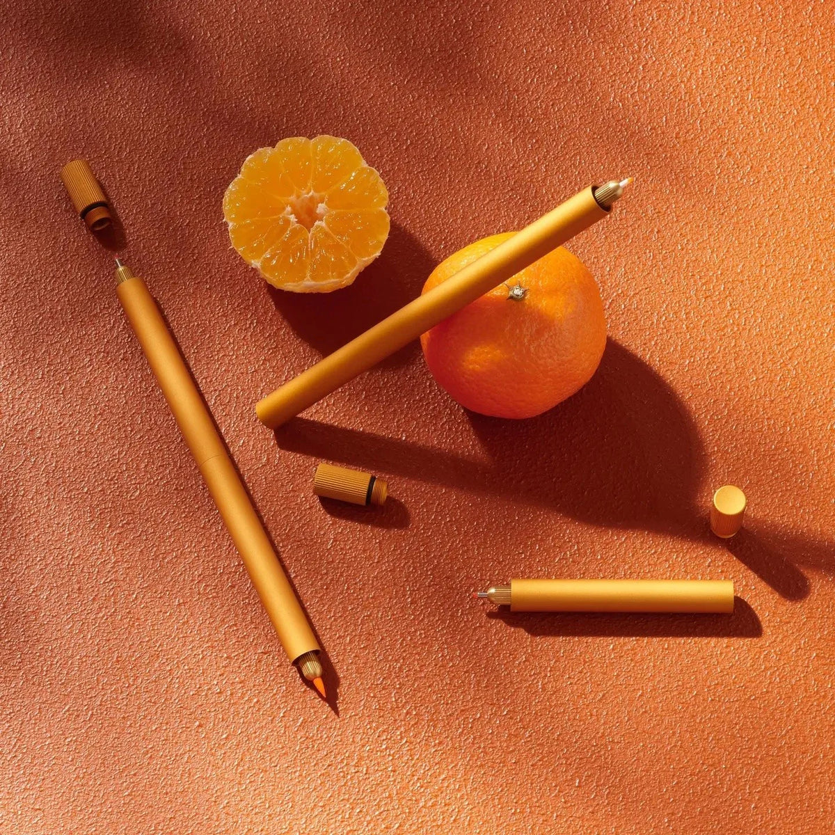 Tom's Studio Lumos Pro Duo Refillable Fineliner Pen Clementine