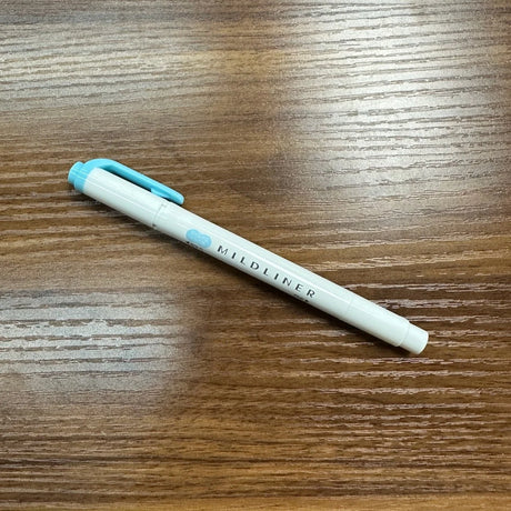 Zebra Mildliner highlighter with bold and  fine tips in Blue (MBL)