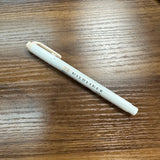 Zebra Mildliner highlighter with bold and  fine tips in Cream (MCR)